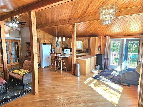2 Weeping Birch Avenue, Gimli Rm, MB - Indoor