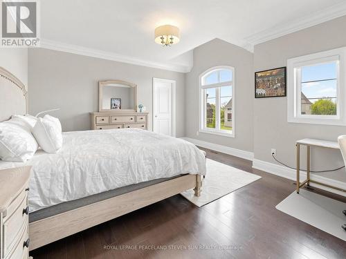 115 Carmichael Crescent, King, ON - Indoor Photo Showing Bedroom
