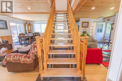 1291 South Wilberforce Road, Highlands East (Monmouth), ON 