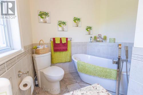 1291 South Wilberforce Road, Highlands East (Monmouth), ON 