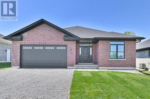8 DUNMOR STREET  Stirling-Rawdon (Stirling Ward), ON K0K 3E0