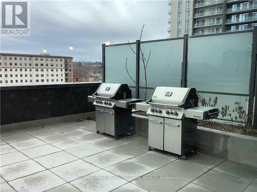 1304 - 15 Glebe Street E, Cambridge, ON - Outdoor