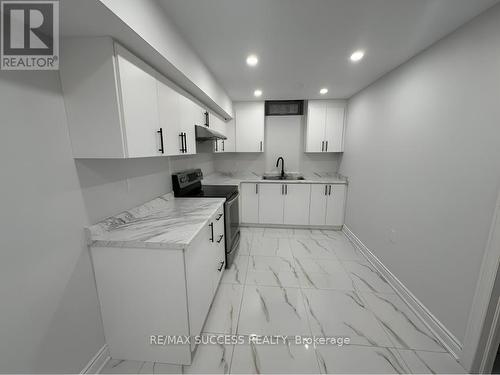 64 Garth Trails Crescent, Hamilton, ON 