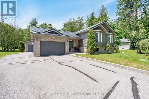 46 GREENWOOD AVENUE  Oro-Medonte, ON L0K 1E0