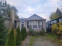 SIDE - 6568 ORCHARD AVENUE Niagara Falls, ON L2G 4H5