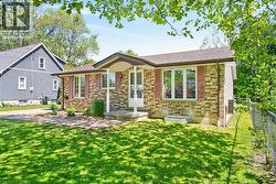 143 FAIRVIEW Avenue E Dunnville, ON N1A 1B2