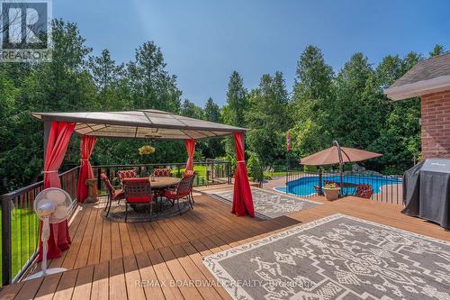 Private Oasis Includes a Gazebo+ Extensive Decking - 14 Panandrick View Drive, Ottawa, ON 
