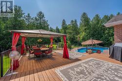 Private Oasis Includes a Gazebo+ Extensive Decking - 