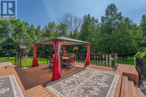 Backyard Deck- Great for Entertaining - 14 Panandrick View Drive, Ottawa, ON 
