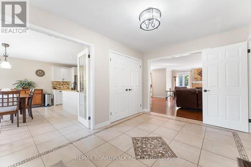 Ceramic & Hardwood Floors Throughout the Main - 14 Panandrick View Drive, Ottawa, ON 