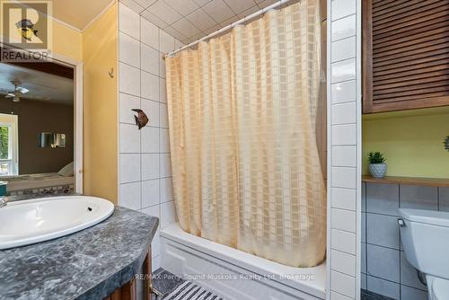 252 Dunchurch Estates Road, Whitestone (Hagerman), ON 