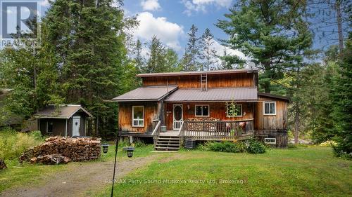 Cedar sided 4 season lake house - 252 Dunchurch Estates Road, Whitestone (Hagerman), ON 