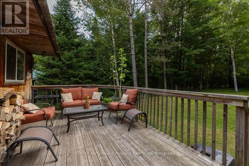 Large sundeck for relaxing - 252 Dunchurch Estates Road, Whitestone (Hagerman), ON 