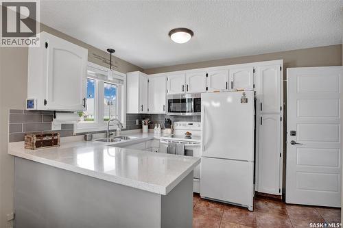 231 Roborecki Crescent, Saskatoon, SK 