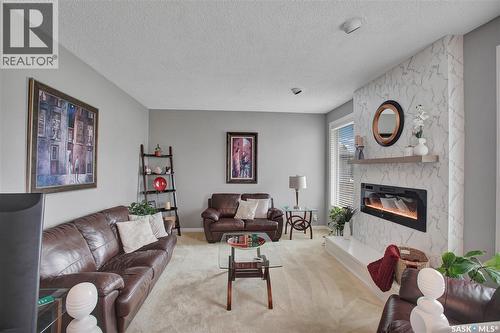 231 Roborecki Crescent, Saskatoon, SK 