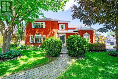 160 PARK DRIVE  Whitchurch-Stouffville, ON L4A 1J6