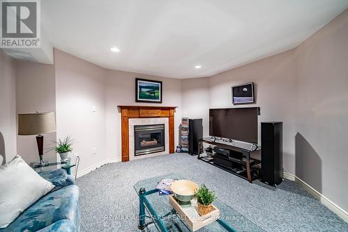 160 Park Drive, Whitchurch-Stouffville, ON 