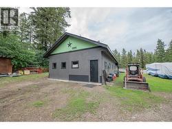 Detached Shop with rear tack room - 
