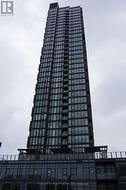 601 - 5 QUARRINGTON LANE Toronto, ON M3C 0S4