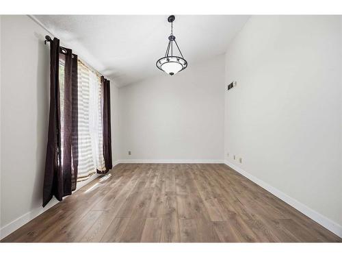 77 Finch Drive, Sarnia, ON 
