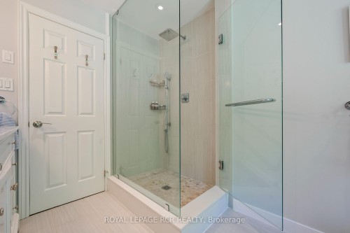 426079 25 Side Road, Mono, ON - Indoor Photo Showing Bathroom