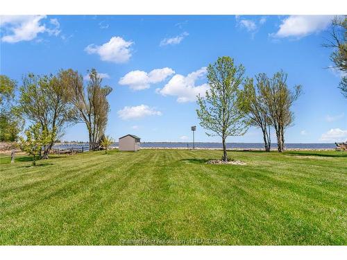100 Ross Lane, Erieau, ON 