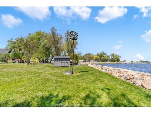 100 Ross Lane, Erieau, ON 