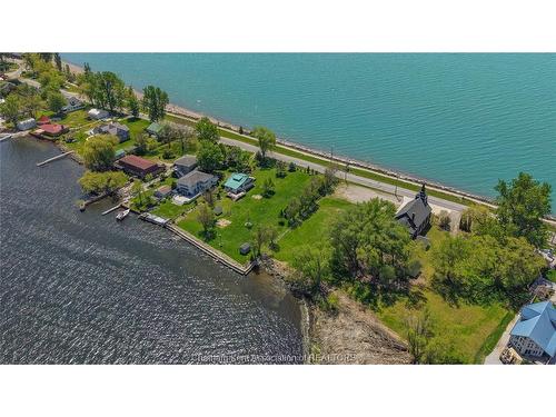 100 Ross Lane, Erieau, ON 
