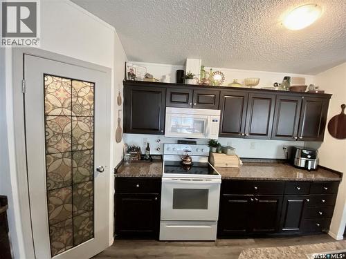 114 3 Street E, Carnduff, SK 