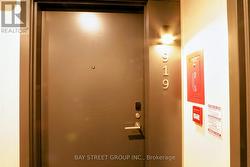 919 - 180 FRONT STREET E Toronto, ON M5A 0K9