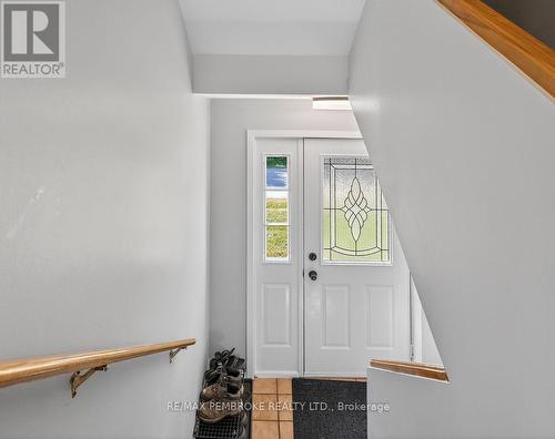 466 Gourley Avenue, Pembroke, ON 