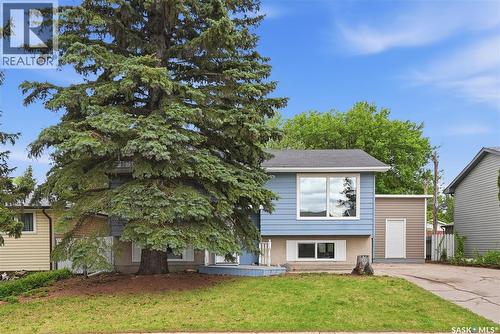 424 Dalhousie CRESCENT  Saskatoon, SK S7H 3S4
