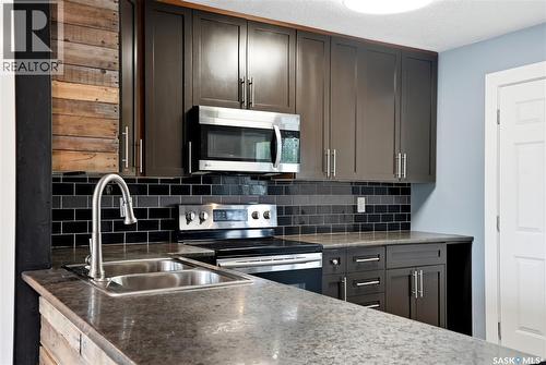 424 Dalhousie Crescent, Saskatoon, SK 