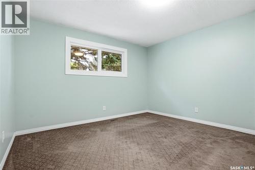 424 Dalhousie Crescent, Saskatoon, SK 