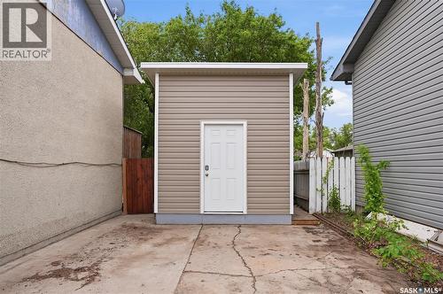 424 Dalhousie Crescent, Saskatoon, SK 