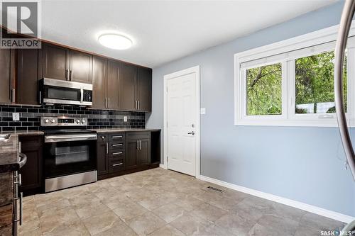 424 Dalhousie Crescent, Saskatoon, SK 