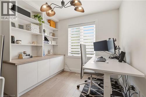 5056 New Street Unit# 4, Burlington, ON 