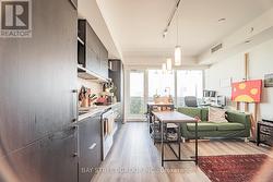 2204 - 197 YONGE STREET Toronto, ON M5B 0C1