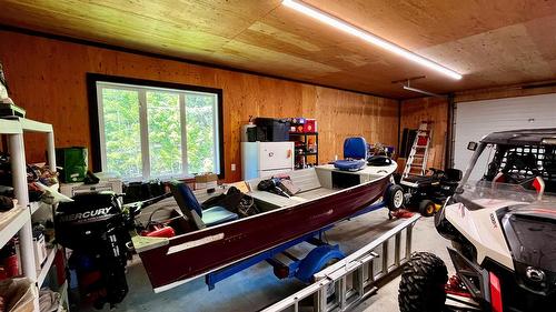 620 Applegrove Road, Fauquier, BC - Outdoor