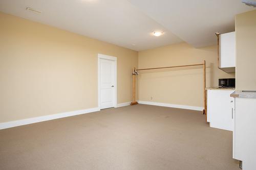 25-7760 Okanagan Landing Road, Vernon, BC - Indoor