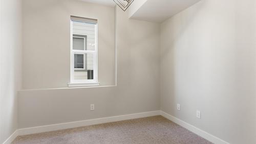 105-2045 Stagecoach Drive, Kamloops, BC - Indoor Photo Showing Other Room