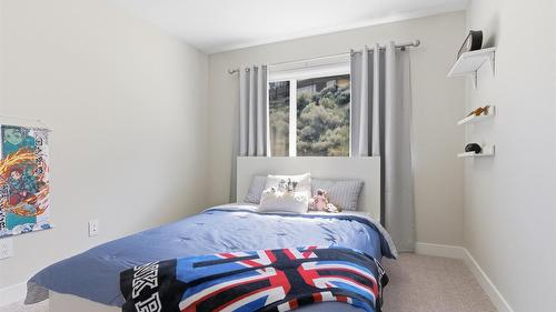 105-2045 Stagecoach Drive, Kamloops, BC - Indoor Photo Showing Bedroom