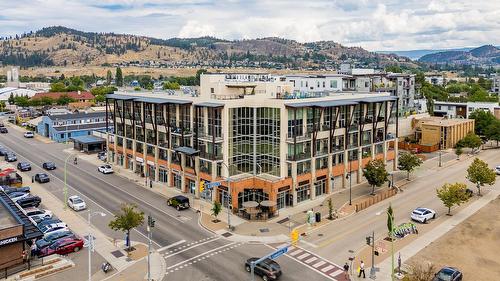 214-1289 Ellis Street, Kelowna, BC - Outdoor With View