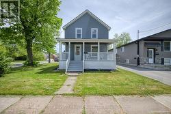 218 HENRIETTA STREET Fort Erie (Central), ON L2A 2K5