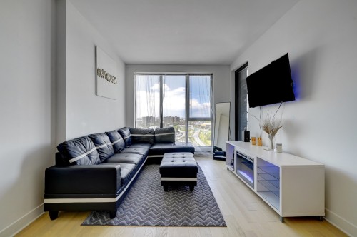 Salon - 1421-200 Rue Marie-Charles-Le Moyne, Longueuil (Le Vieux-Longueuil), QC - Indoor Photo Showing Living Room