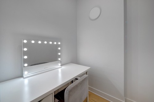 Bureau - 1421-200 Rue Marie-Charles-Le Moyne, Longueuil (Le Vieux-Longueuil), QC - Indoor