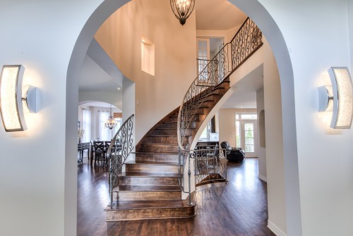 Escalier - 423 Rue Des Roseaux, Laval (Sainte-Dorothée), QC - Indoor Photo Showing Other Room