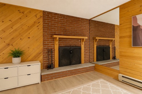 Salle familiale - 1214 Boul. Base-De-Roc, Joliette, QC - Indoor Photo Showing Other Room With Fireplace