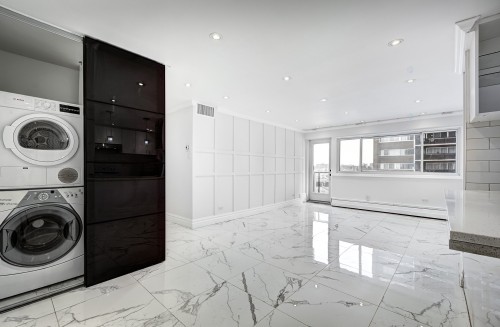 Vue d'ensemble - 509-5720 Boul. Cavendish, Côte-Saint-Luc, QC - Indoor Photo Showing Laundry Room