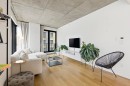 Salon - 414-1550 Rue Des Bassins, Montréal (Le Sud-Ouest), QC  - Indoor 